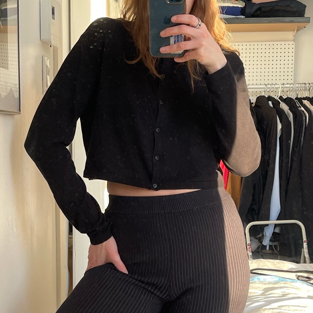 ALO Yoga Supernatural Sweater Cardigan - black